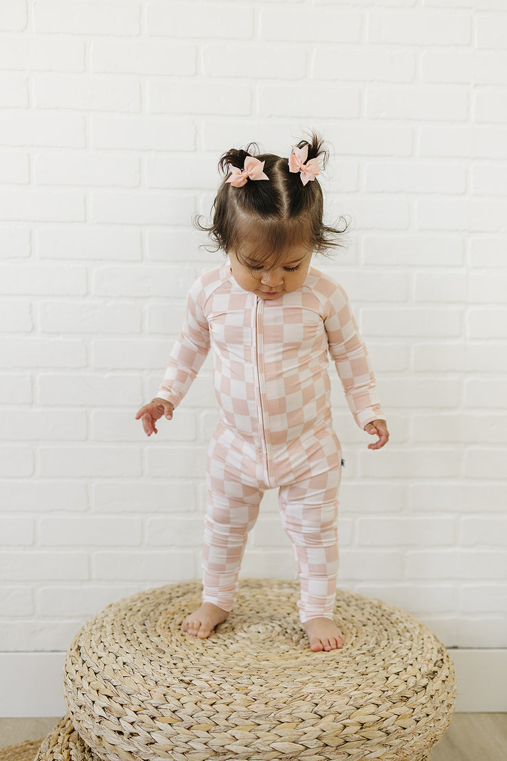 Blush Checker